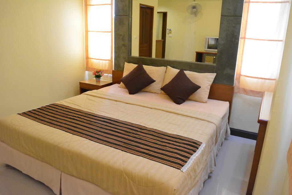 Pornthep Hotel 2 Ban Klong Haeng Luaran gambar
