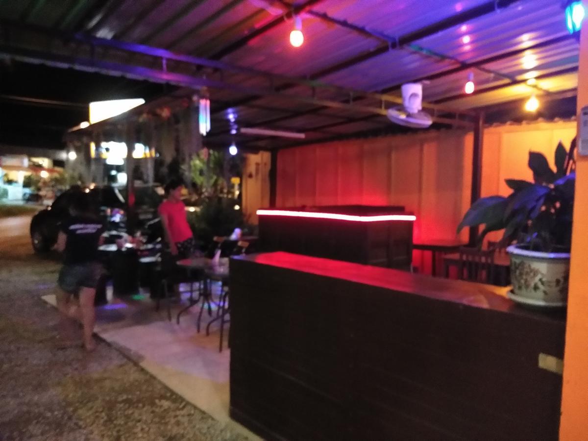 Pornthep Hotel 2 Ban Klong Haeng Luaran gambar