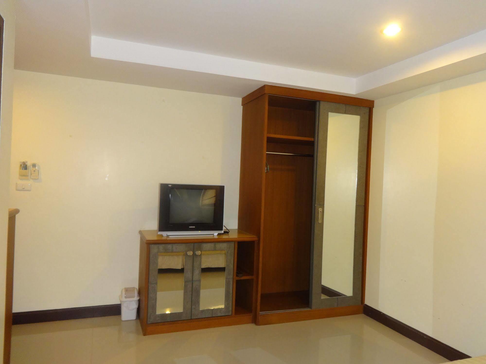 Pornthep Hotel 2 Ban Klong Haeng Luaran gambar