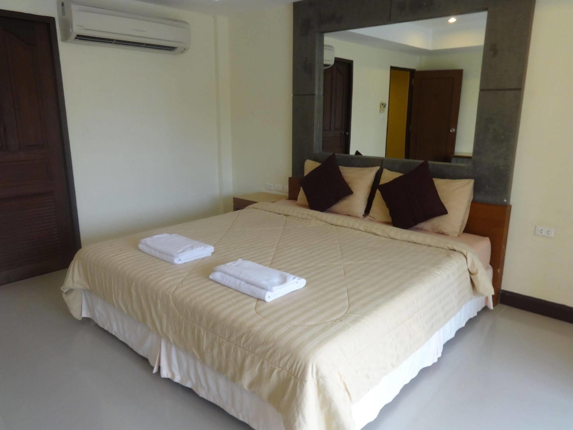 Pornthep Hotel 2 Ban Klong Haeng Luaran gambar